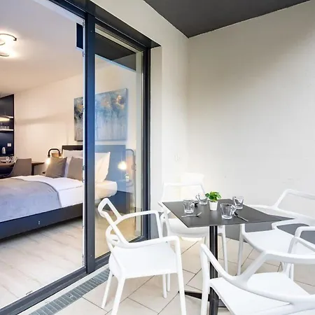 Apartament Terrace Garden - Free Parking - New And Cozy *