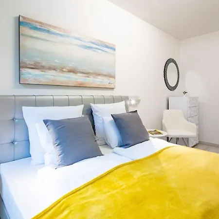 Terrace Garden - Free Parking - New And Cozy Apartament