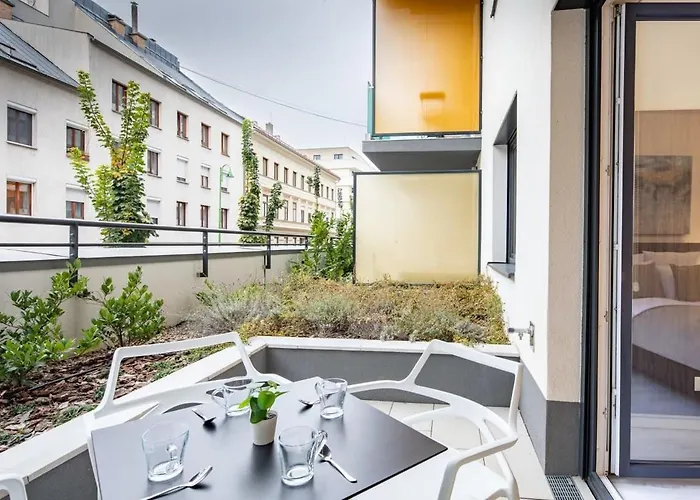 Apartmán Terrace Garden - Free Parking - New And Cozy
