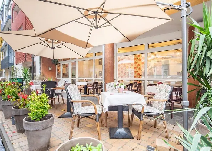 Terrace Garden - Free Parking - New And Cozy *