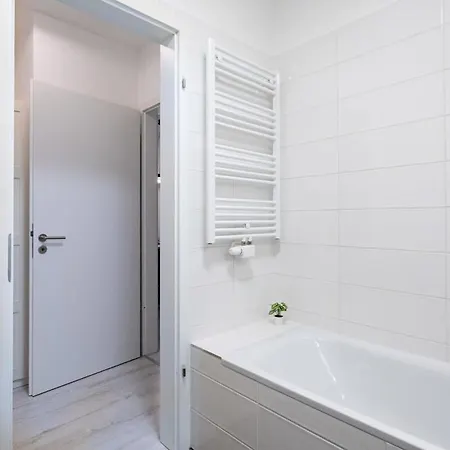 Terrace Garden - Free Parking - New And Cozy 布达佩斯